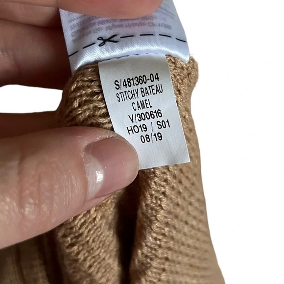 Old Navy • Camel Stitchy Bateau Sweater - Picture 6 of 6